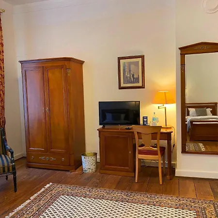 Keller Hotel 3*